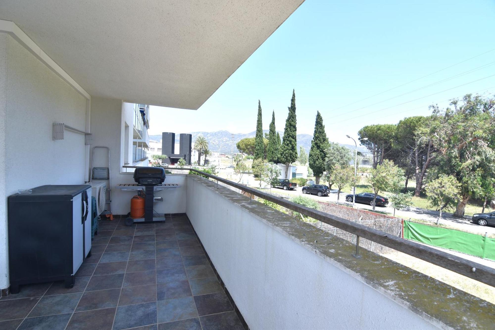 Portomar 126: Seaside With Terrace And Parking In *