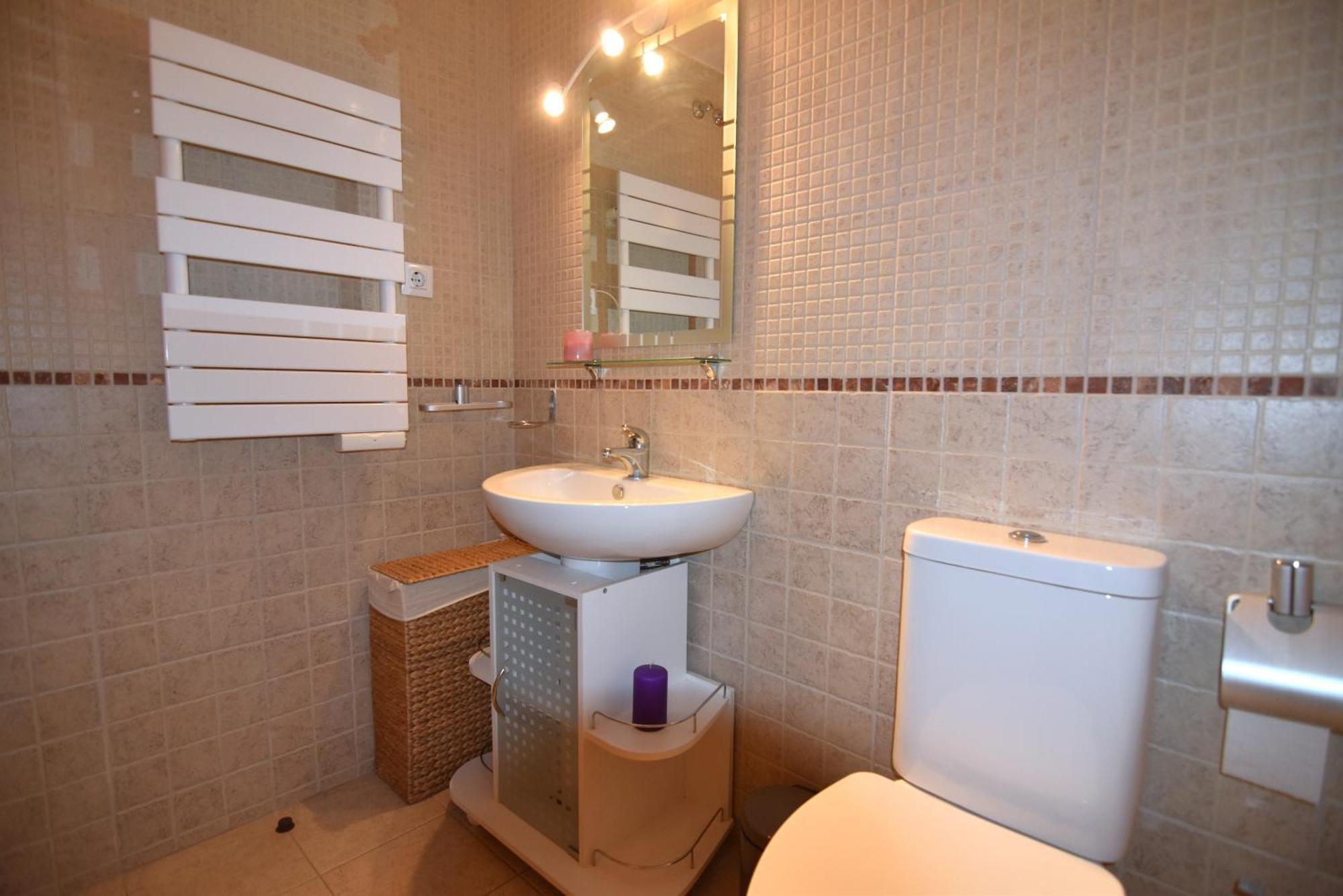 Appartement Rnet - Portomar 126 - En Santa Margarita, Roses: Gran Terraza, Aire Acondicionado, Parking. *